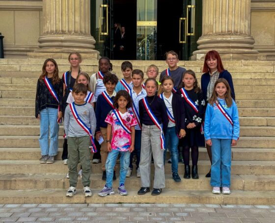 Accueil du Conseil municipal des jeunes de Chassieu à l’Assemblée nationale